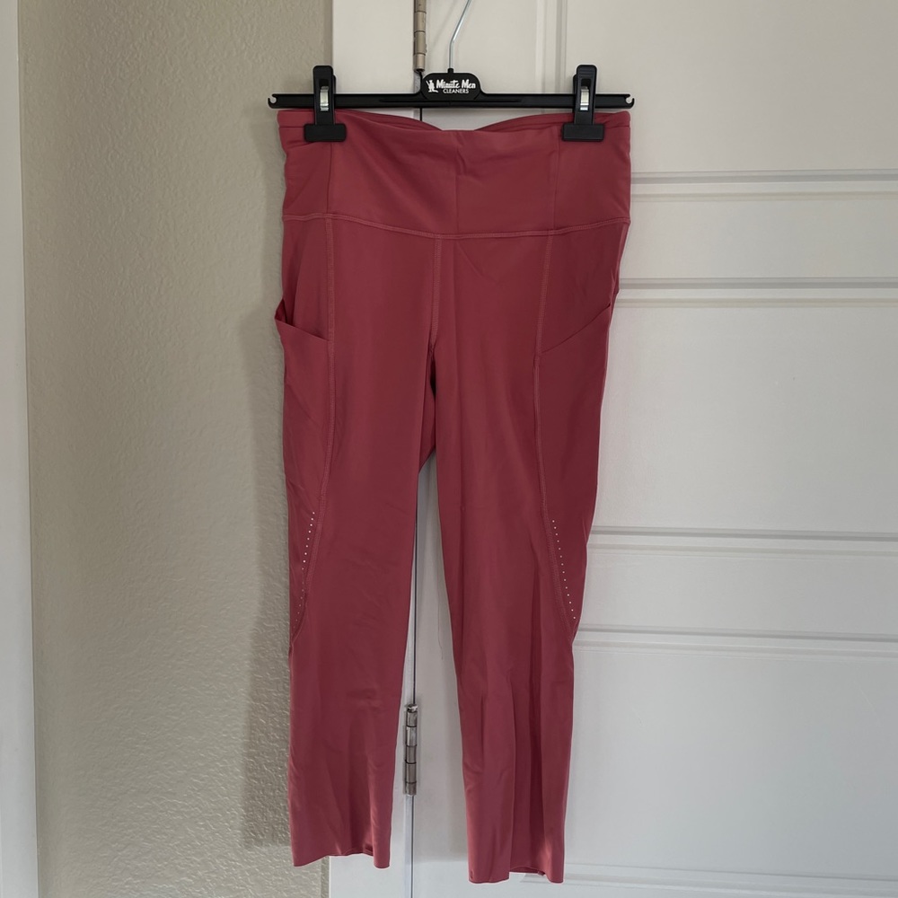 Lululemon Wunder train tight with pocket NWOT